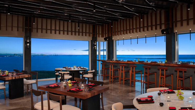 Breathless Cancun Soul Resort & Spa